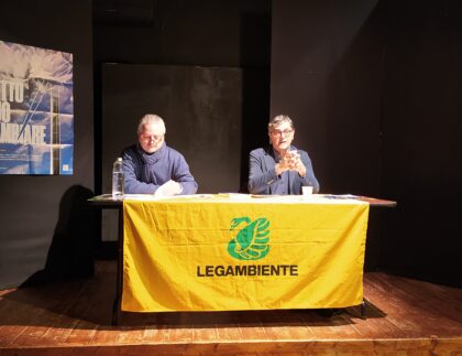 Fausto Ferruzza ed Enrico Fontana alla conferenza stampa di lancio del rapporto ecomafia